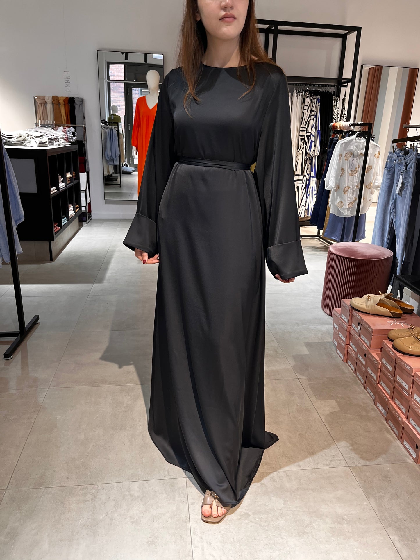 Abaya satin black